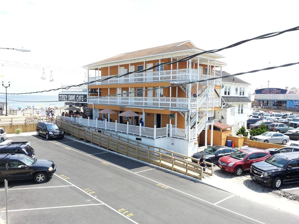Boardwalk Hotel Charlee & Apartments Beach Hotel Oceanfront Seaside Heights Exterior foto